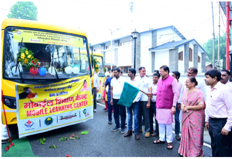 मुख्यमंत्री श्री पुष्कर सिंह धामी ने मुख्यमंत्री कैम्प कार्यालय में ‘ मुख्यमंत्री विद्यार्थी कल्याण योजना2024 का शुभारंभ किया।